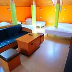 Urusel Pensión 3*